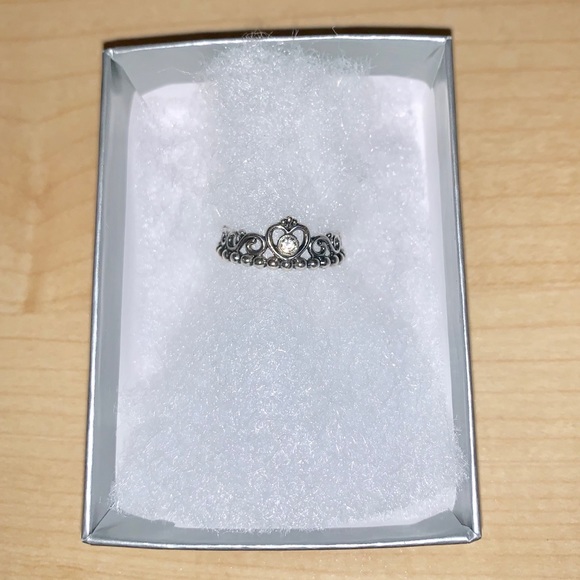 Pandora Jewelry - PANDORA PRINCESS RING 💎